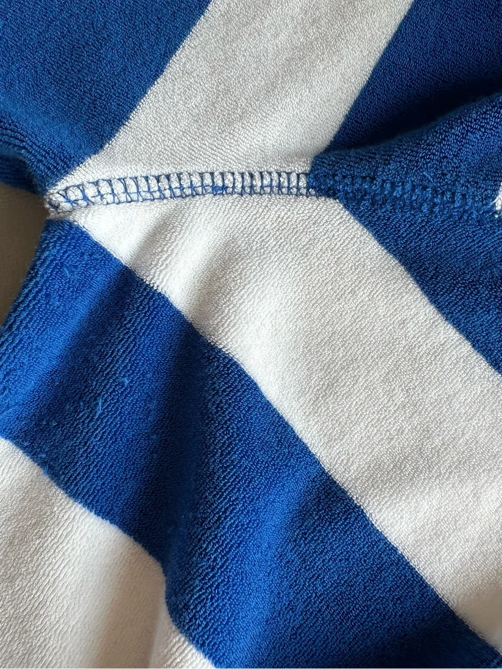 Mini Boden Kids 8-9 Blue White Stripe Hooded Terry Beach Cover Up Crab appliqué